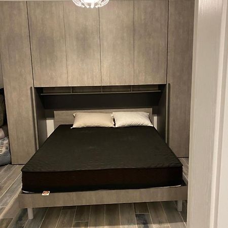 One Beautiful Bedroom Flat In Pieta Экстерьер фото